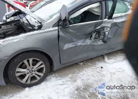 2013 Hyundai Sonata Limited from USA, damaged, VIN 5NPEC4AC2DH736119